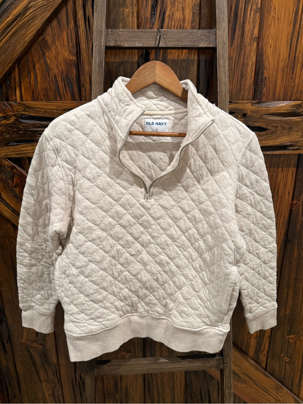 Old Navy Quilted Half-Zip Pullover Jacket in Cream